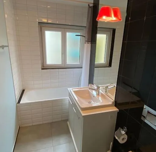 Fancy 1 Bedroom Flat In The Center