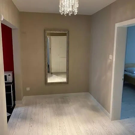 Apartment Fancy 1 Bedroom Flat In The Center