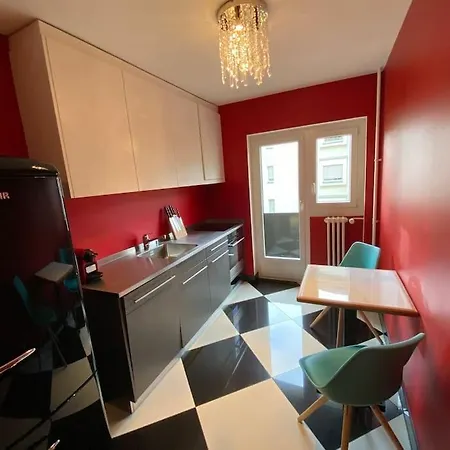Fancy 1 Bedroom Flat In The Center